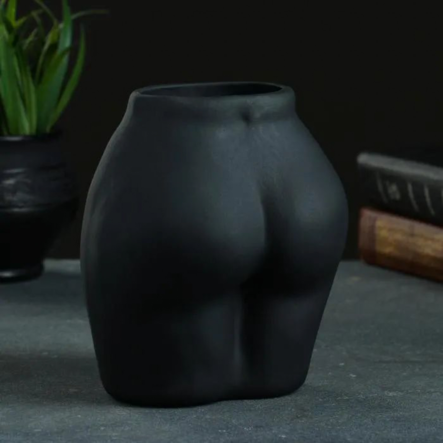 Ваза "Афродита" черная, 16,5х15см 5189399