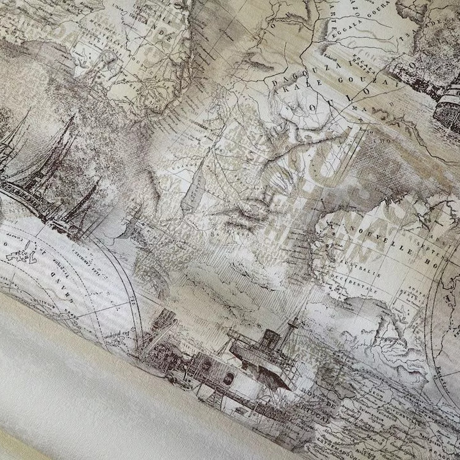 Обои флиз Elysium 1,06*10м Е801704  *1/6