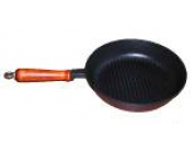 Сковорода чугунная д.240мм, выс.50мм "Гриль" Дерев. ручка (Г-240/50-1) арт.746 (Балезино) *1/3