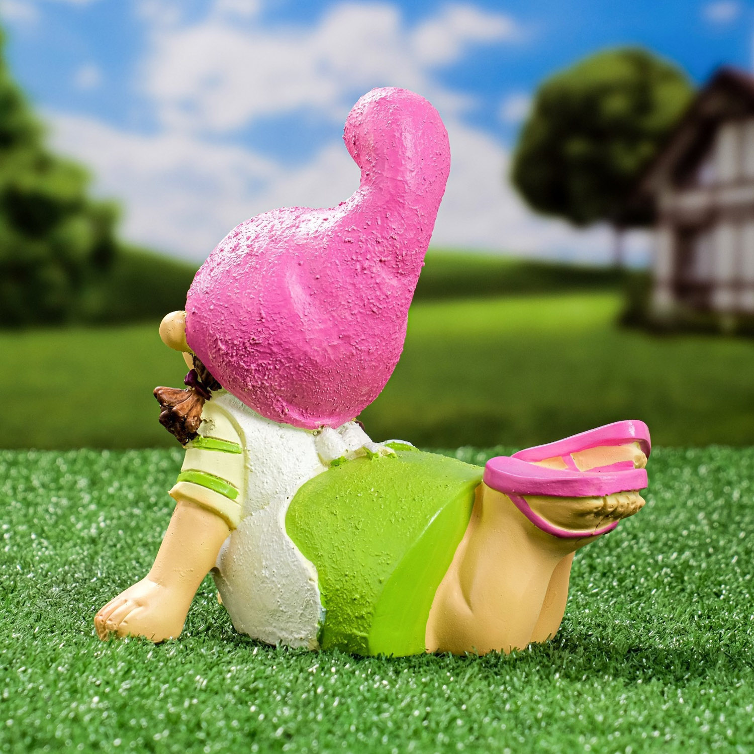 Садовая фигура "Девочка-гномик" 13x19x19см 7751170 Садовая фигура "Девочка-гномик" 13x19x19см 7751170