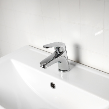 Смеситель для раковины "PALERMO" PE 26 хром (ESKO)