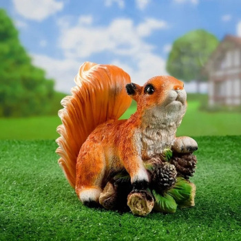 Садовая фигура "Белка на ветке с шишками" 14х24х21см  1259507