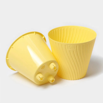 Кашпо пластм. "Луи" 1,2л d верха 140мм h129мм со вставкой Желтый AML-1,2-07 ("VipSet") *1/30