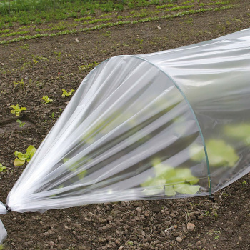 Пленка 3х10 м полиэтиленовая, 30 м², 150 мкм Пленка 3х10 м полиэтиленовая, 30 м², 150 мкм