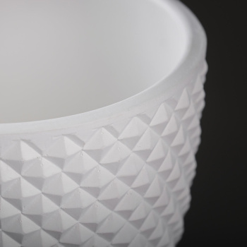 Кашпо бетон Бутон Грань 2,15л d верха 175мм h152мм с поддоном Белый №3 КБ-Б3-217-03 *8