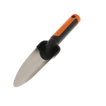 Совок посадочный L-334, узкий, с металлическим лезвием FISKARS (1000727) *1/4 Совок посадочный L-334, узкий, с металлическим лезвием FISKARS (1000727) *1/4