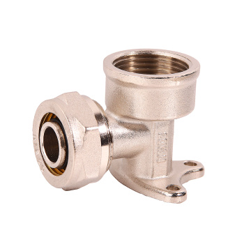 Уголок с креплением 20х3/4"(Ø20) цанга/мама (водорозетка) STI (864) *1/80