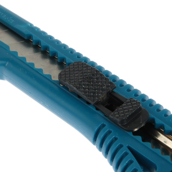 Нож строительный 18мм корпус пластик направл.металл (3064952) "888" *1/30/360