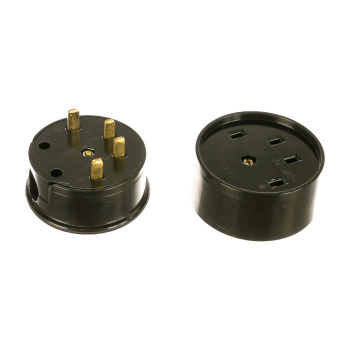 Разъем РШ-ВШ 32А 380В 3Р+РЕ кругл. черн. UNIVersal 1233 *1