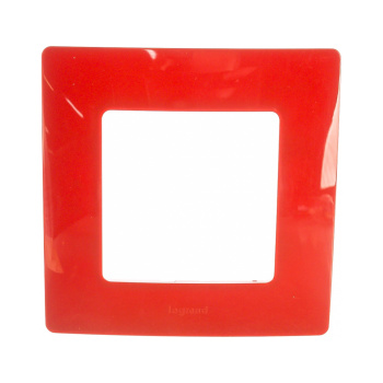 Рамка "Etika" 1-м. красн. Leg 672531 *1